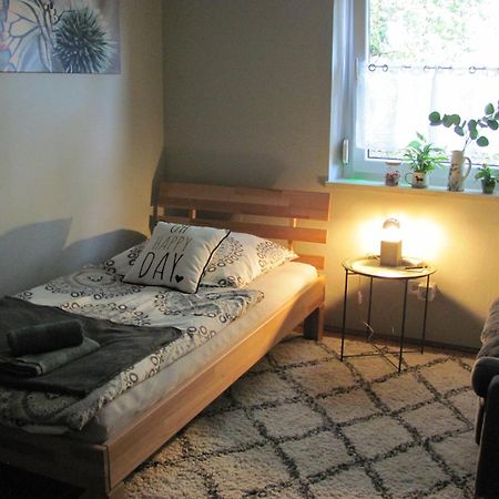 #3 Gemuetliches Ruhiges Zimmer Gartenblick, Gemeinschaftsbad W-Lan Airport Nah Gelegen Mit Late Night Check In Haus Nr 9,5 Trunkelsberg Экстерьер фото