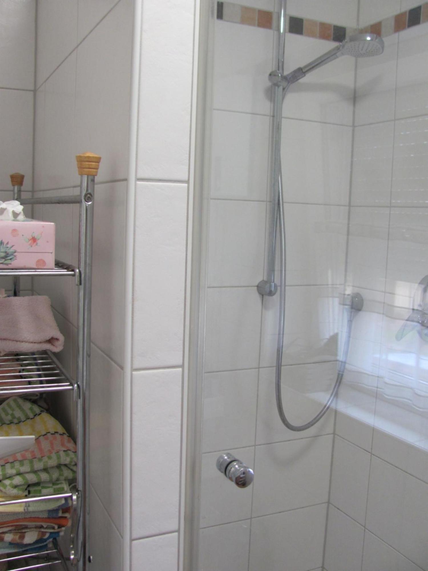 #3 Gemuetliches Ruhiges Zimmer Gartenblick, Gemeinschaftsbad W-Lan Airport Nah Gelegen Mit Late Night Check In Haus Nr 9,5 Trunkelsberg Экстерьер фото