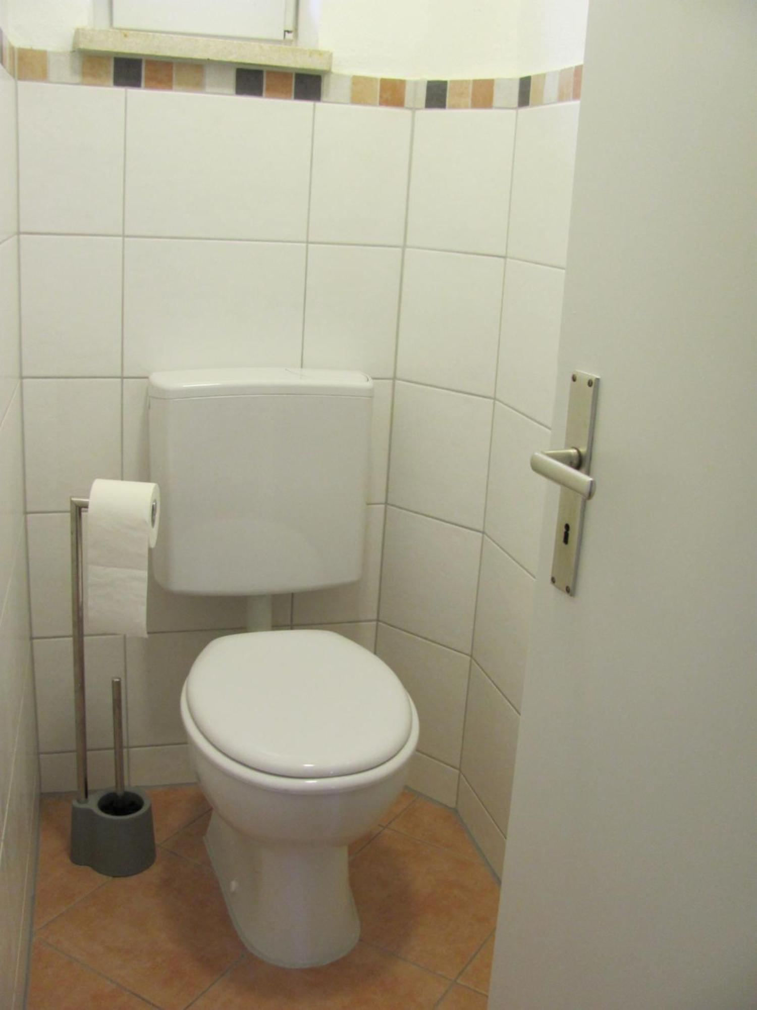 #3 Gemuetliches Ruhiges Zimmer Gartenblick, Gemeinschaftsbad W-Lan Airport Nah Gelegen Mit Late Night Check In Haus Nr 9,5 Trunkelsberg Экстерьер фото